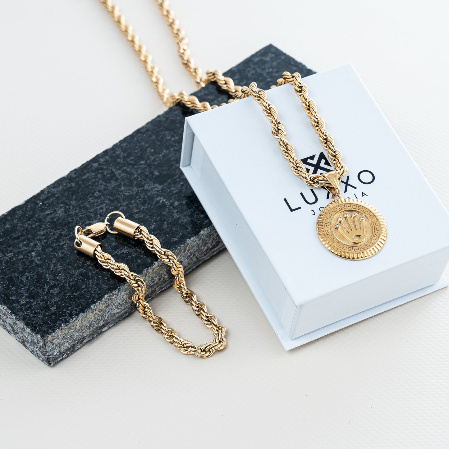 Combo Cadena y Pulsera Lazo + Dije Rol