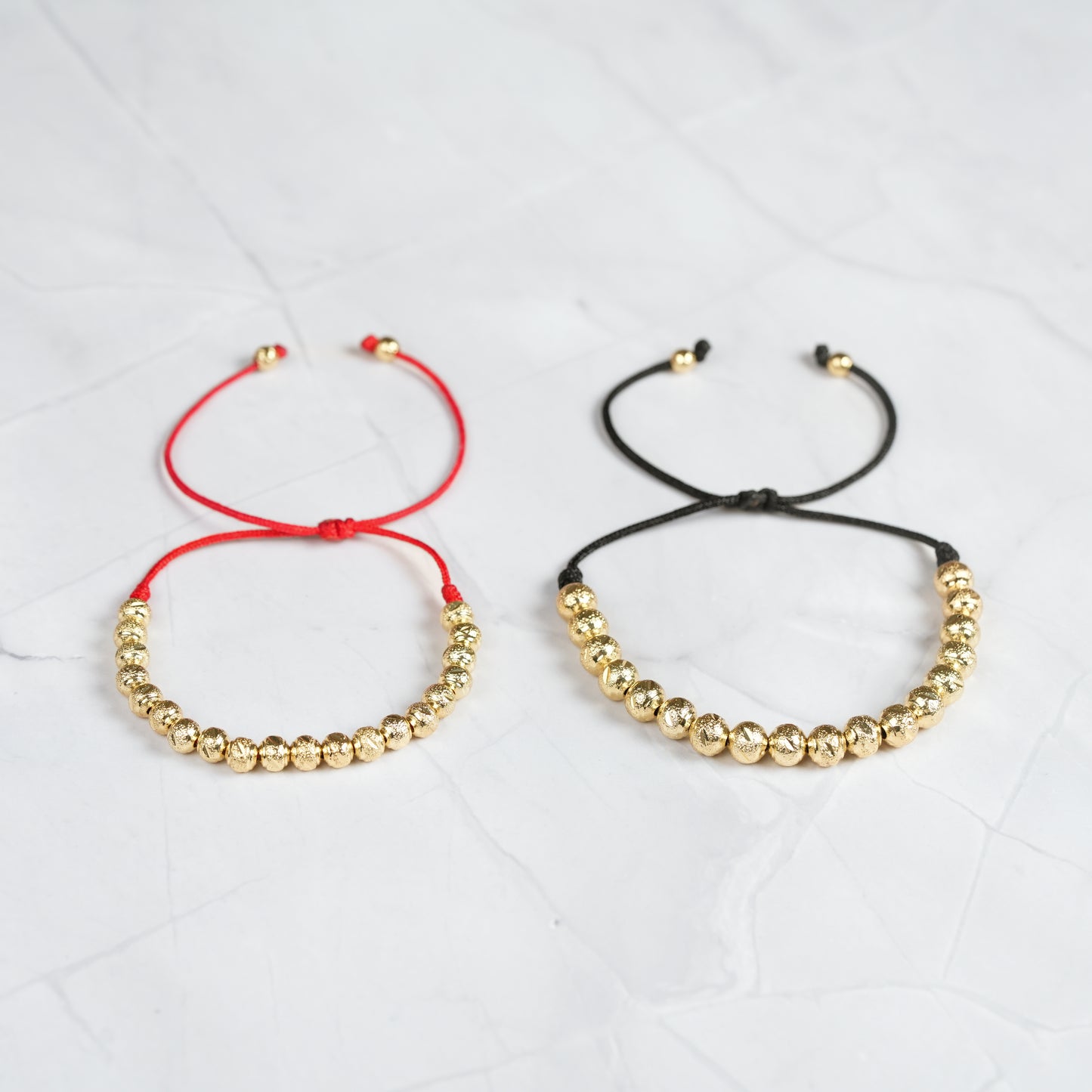Pack 2 Manillas Diamantadas (Hilo Negro & Hilo Rojo)