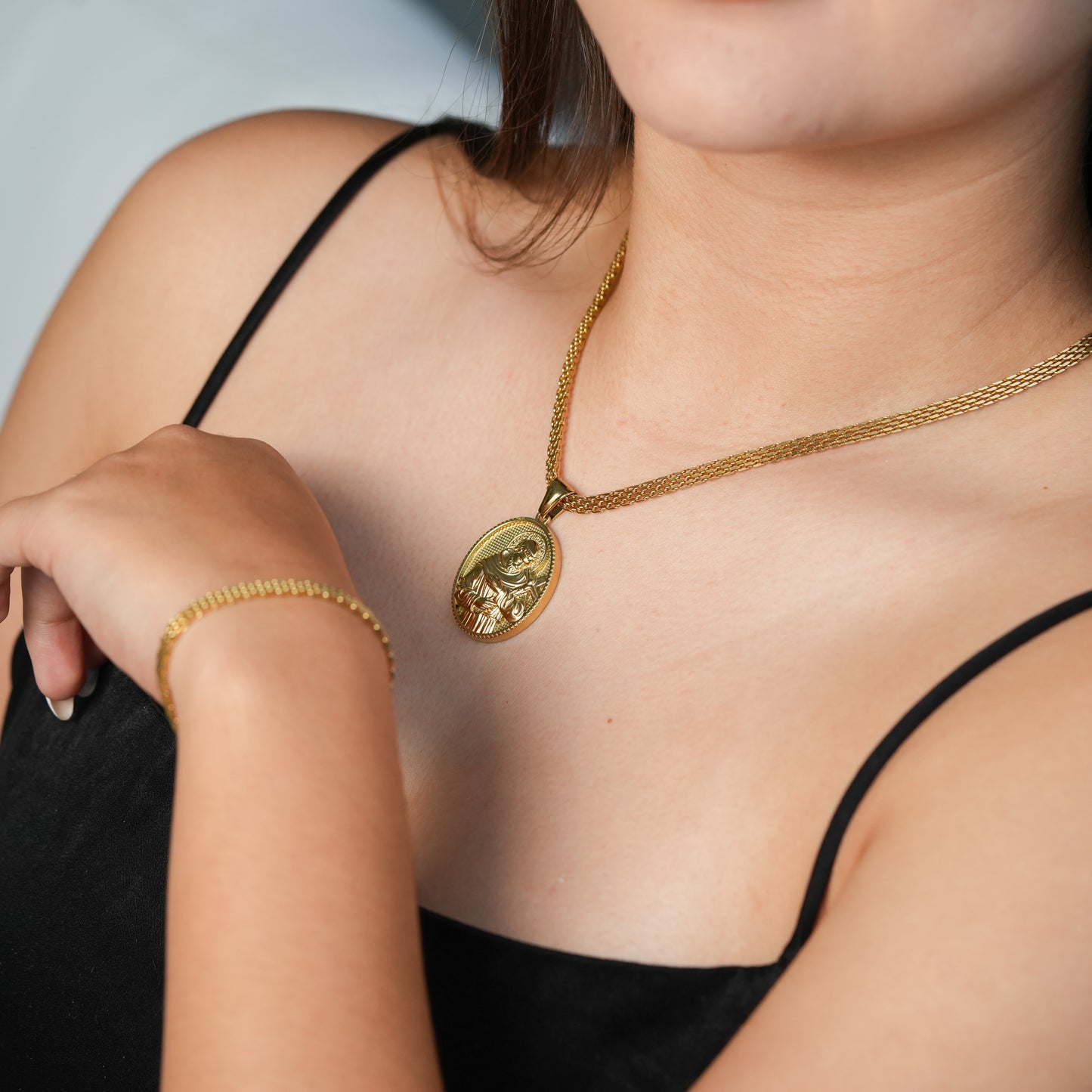 Combo Dama Cadena y Pulsera Chinesca + Dije