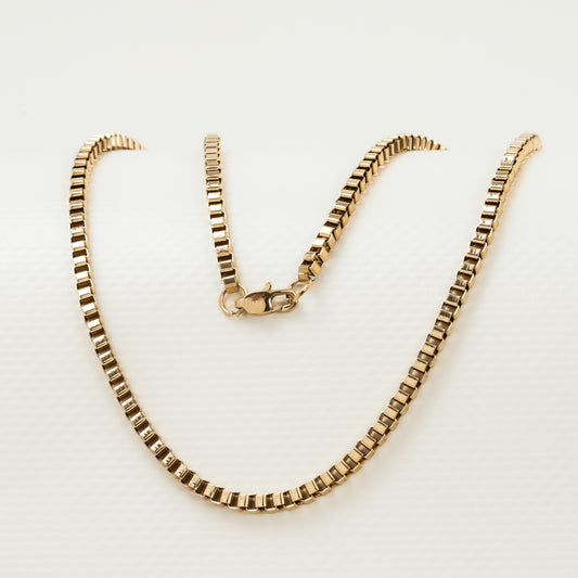 Cadena Box Mujer