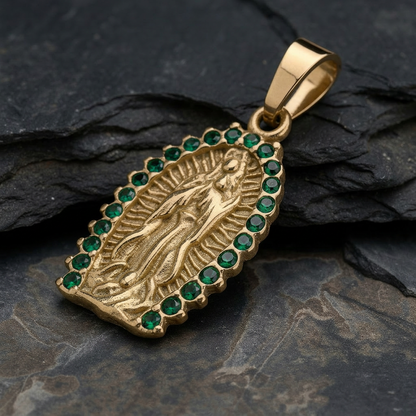Dije Virgen Esmeralda